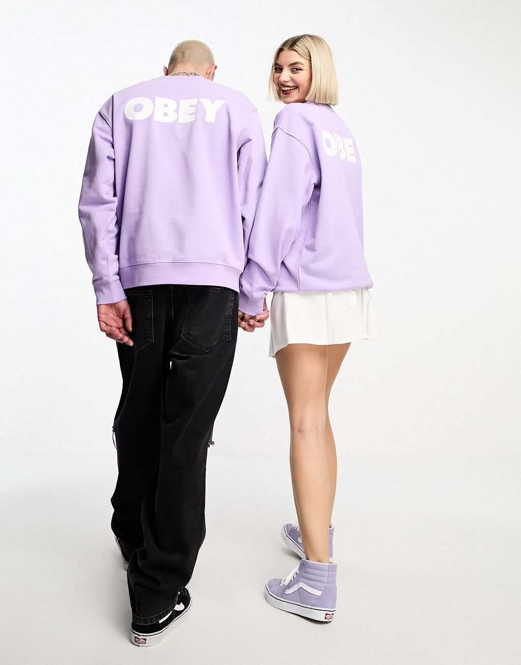 

Фиолетовый свитшот унисекс с ярким логотипом Obey