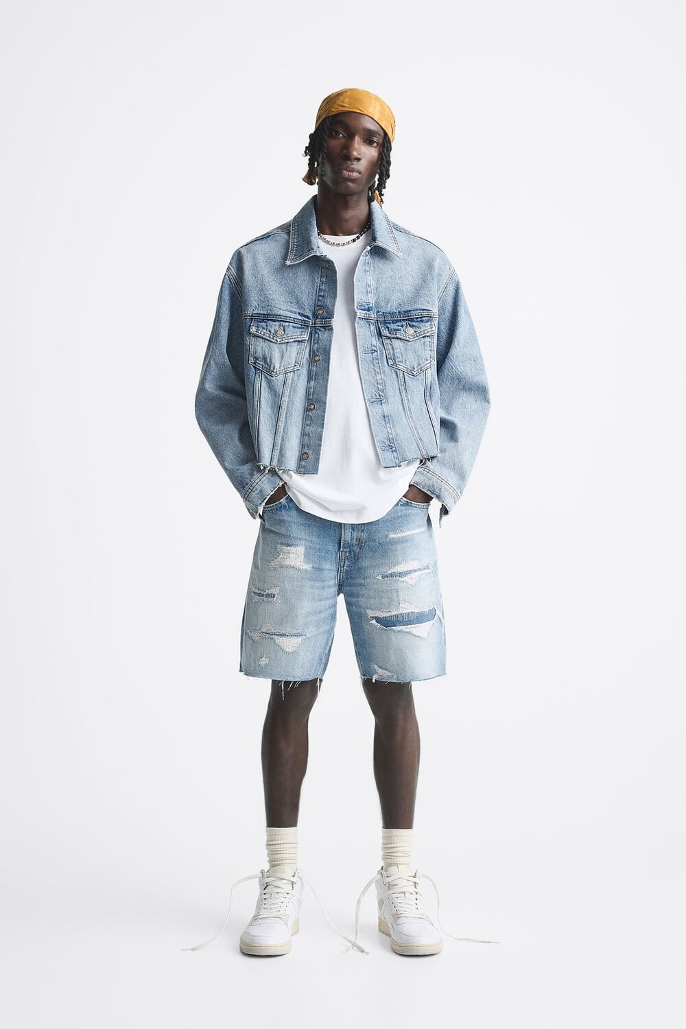 

Рваные джинсовые шорты-бермуды ZARA, синий