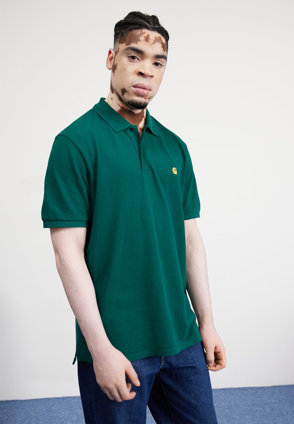 

Поло Chase Carhartt WIP, цвет chervil/gold