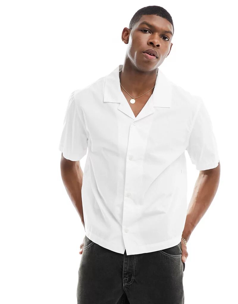 Белая оверсайз-рубашка с короткими рукавами Weekday Charlie