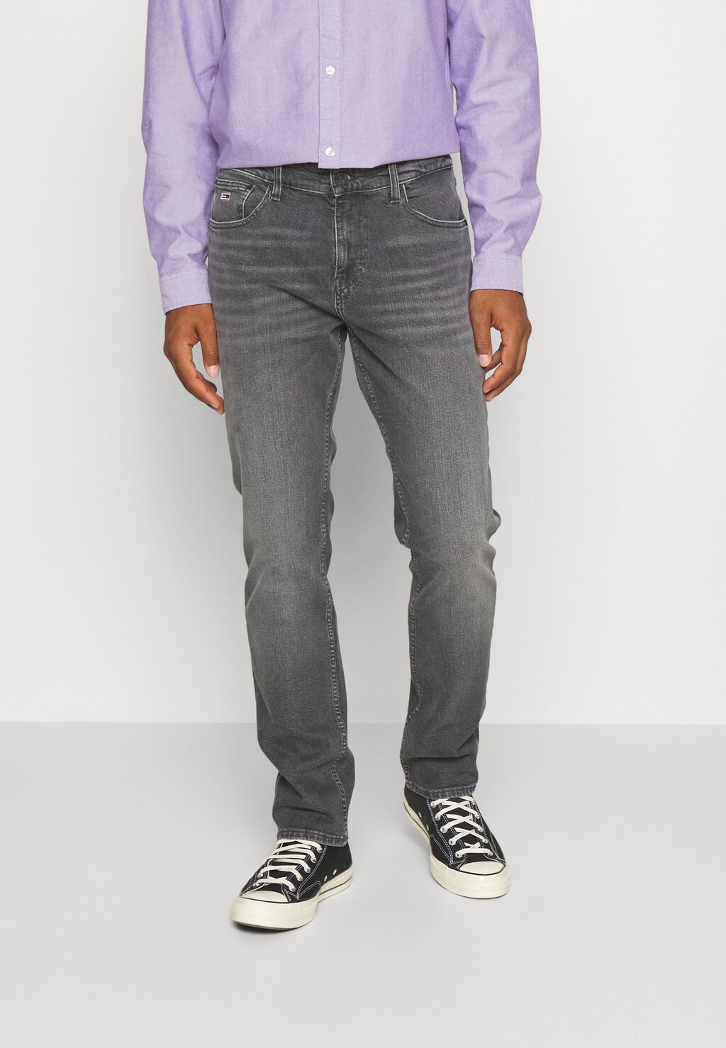 

Джинсы-сигареты RYAN RGLR STRGHT CG5174 Tommy Jeans, деним черный