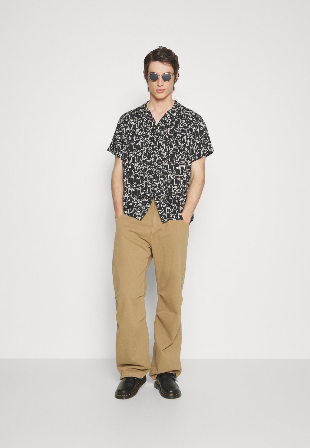 

Рубашка SHIRT FACES UNISEX Kaotiko, черный/слоновая кость