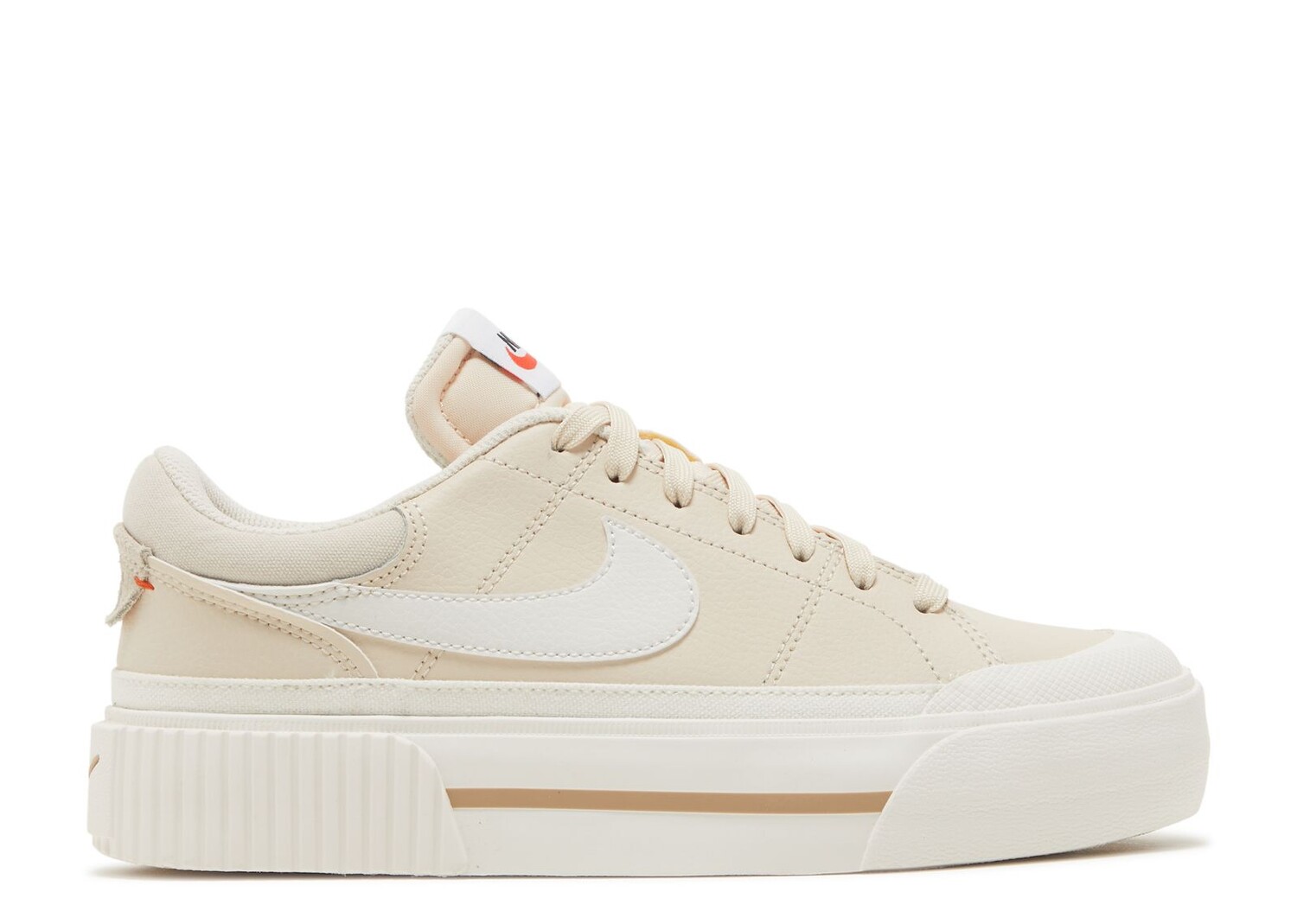 

Кроссовки Nike Wmns Court Legacy Lift 'Pearl White', кремовый, Бежевый