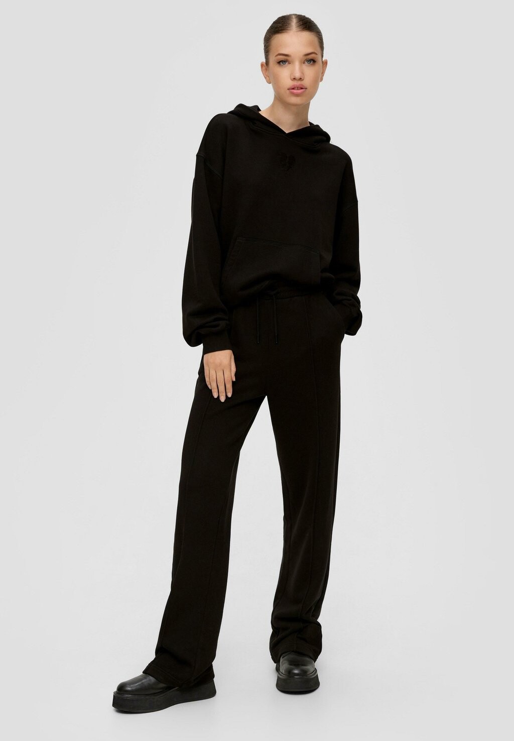 

Спортивные брюки BROEK QS, черный