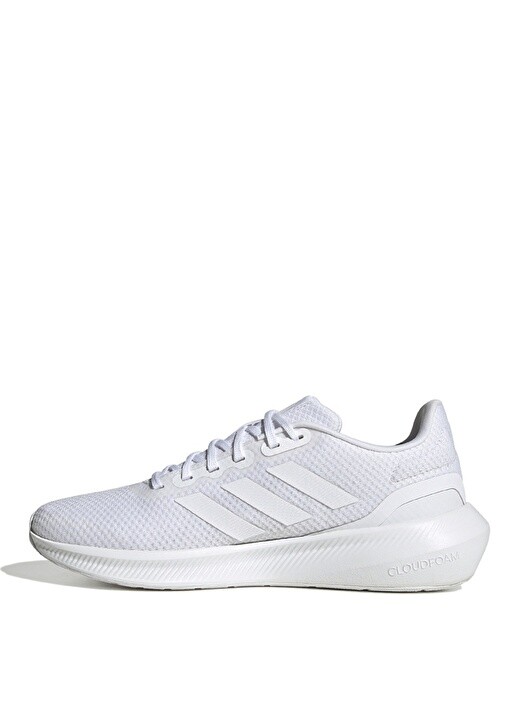 

Белые мужские кроссовки Adidas
