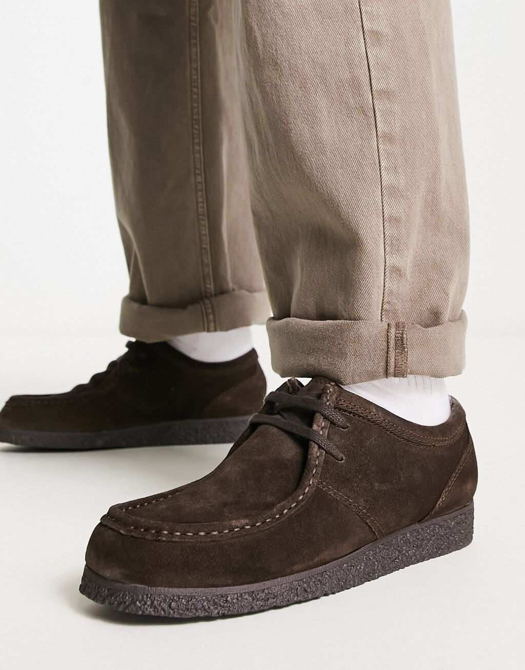 

Коричневые замшевые туфли-дезерты Schuh phoenix