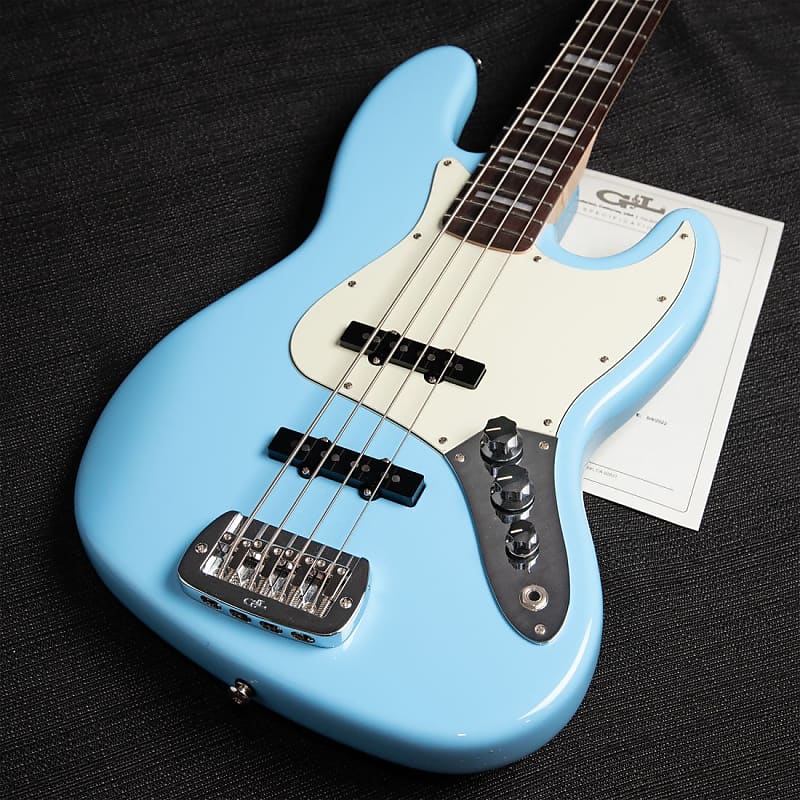 

Басс гитара G&L JB Himalayan Blue 2022 Bass w/ Hardshell Case