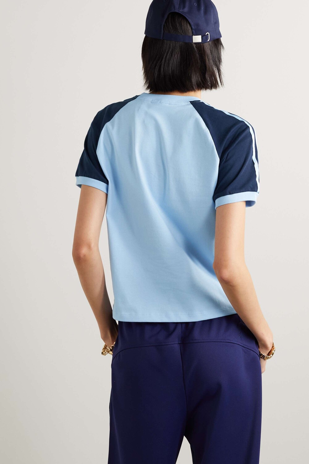 

ADIDAS ORIGINALS + Двухцветная футболка из хлопкового джерси Sporty & Rich, синий