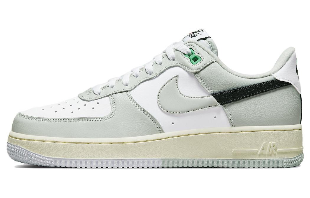 

Кроссовки Nike Air Force 1 Low '07 LV8 Split, светло-серебристые