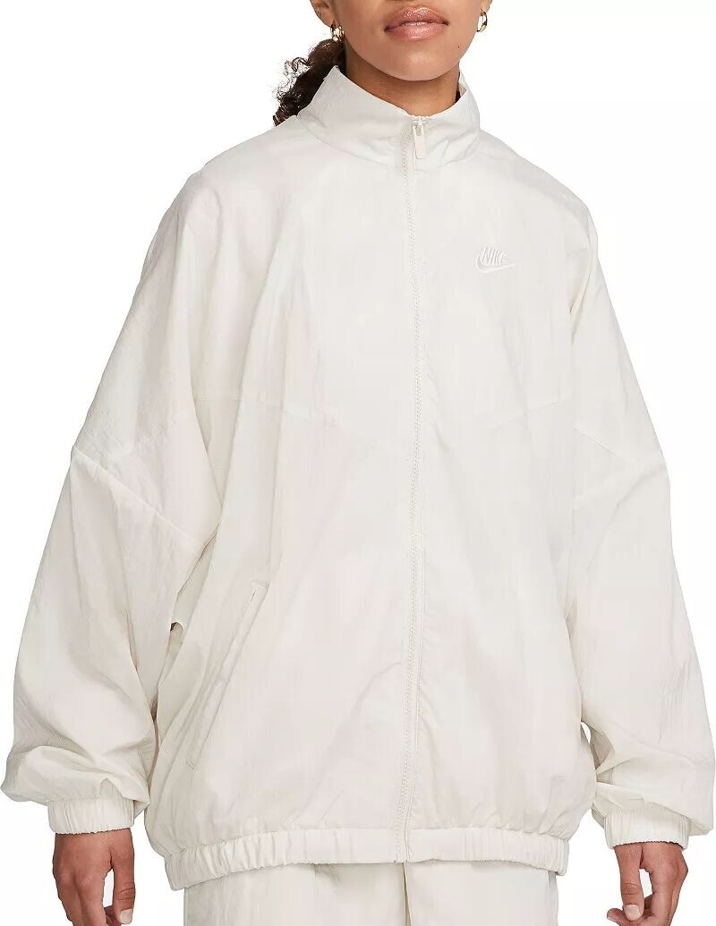 

Женская тканая куртка Nike Sportswear Essential Windrunner