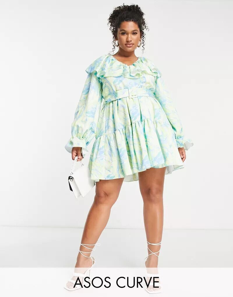 

Свободное платье из мраморного твила с V-образным вырезом и поясом ASOS Curve