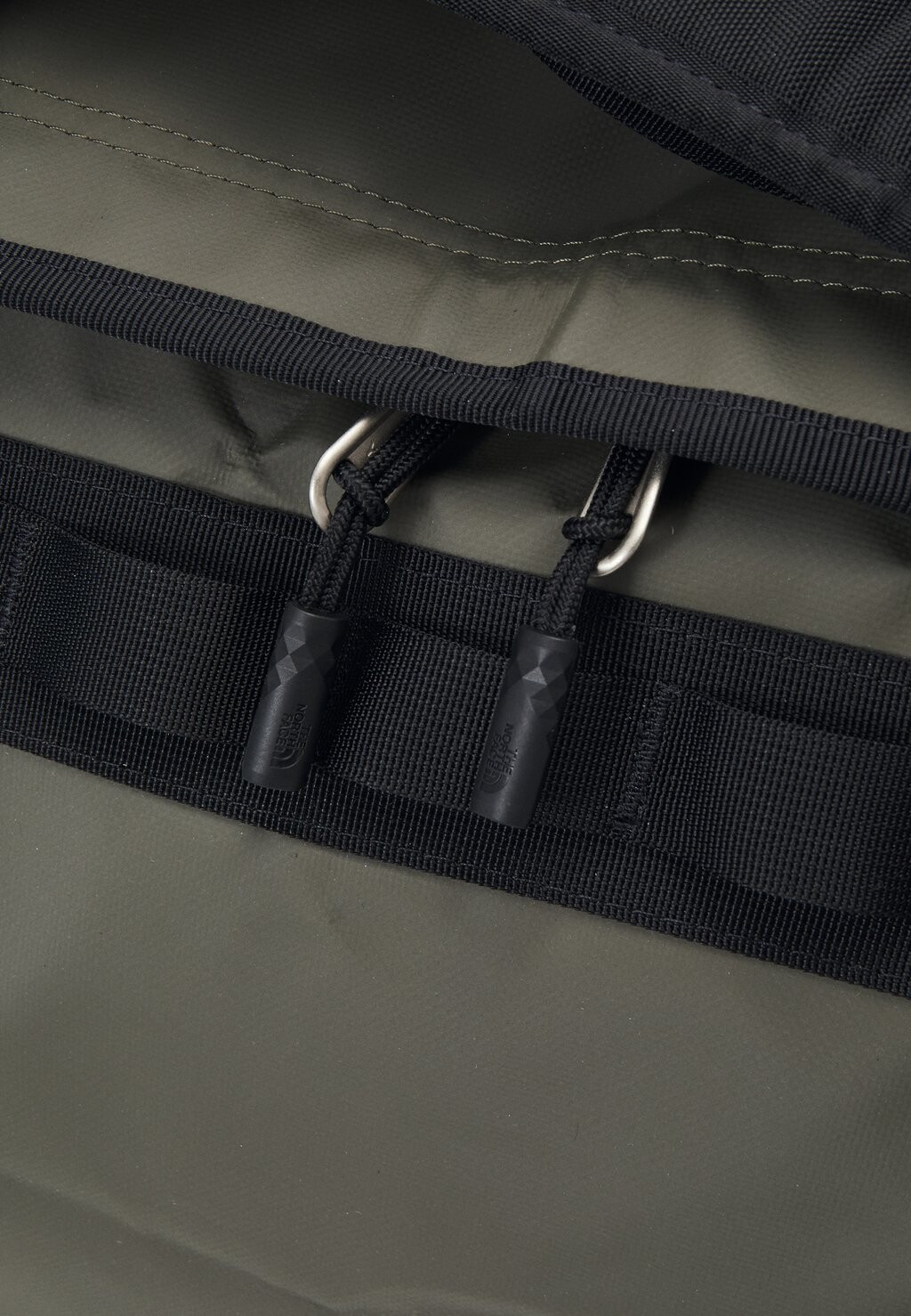 

Дорожная сумка BASE CAMP DUFFEL L UNISEX The North Face, хаки