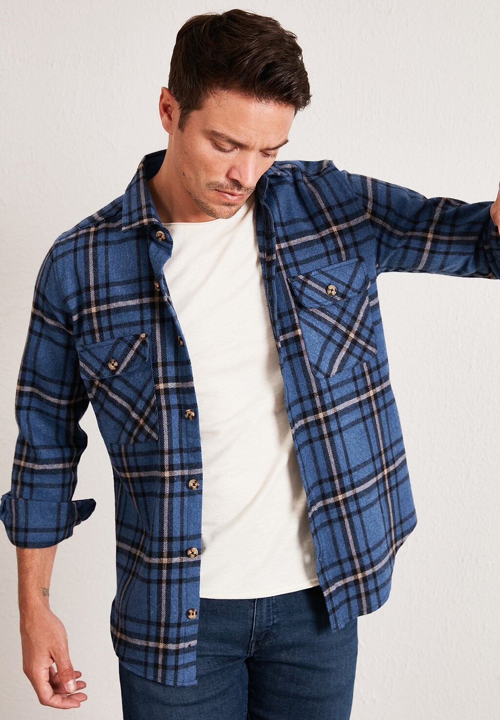 

Рубашка Double Pocket Buratti, цвет indigo-black