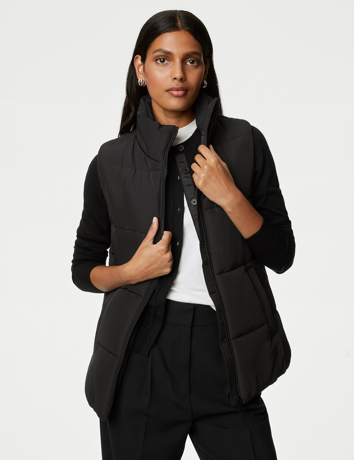 

Пуховик Thermowarmth из переработанного сырья Marks & Spencer, черный