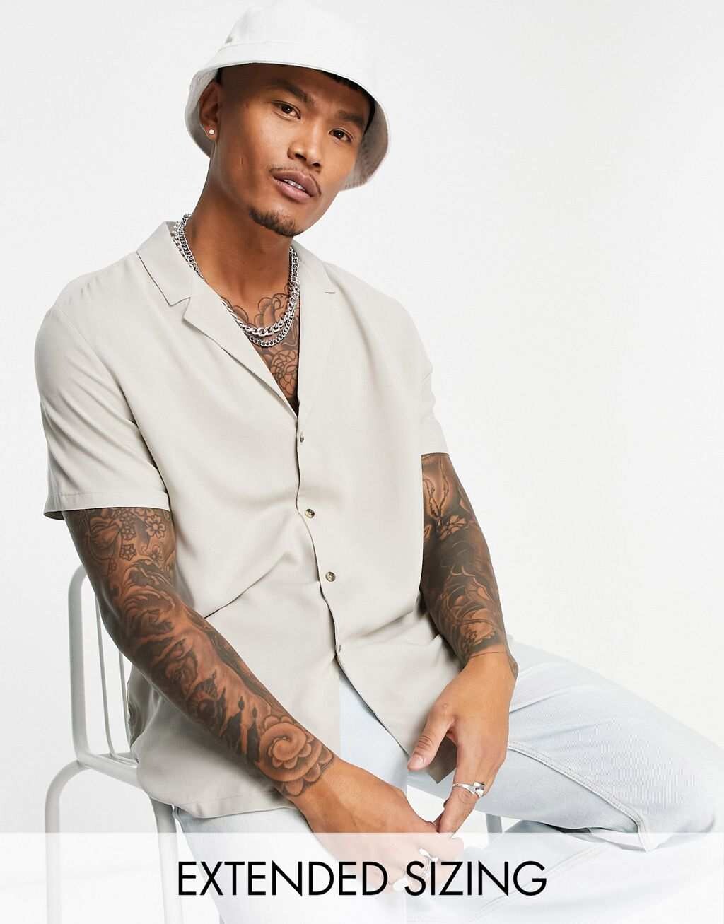 

Свободная рубашка из вискозы ASOS DESIGN с камнем