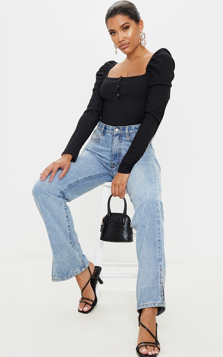 

PrettyLittleThing Черное боди в рубчик с пышными рукавами и длинными рукавами