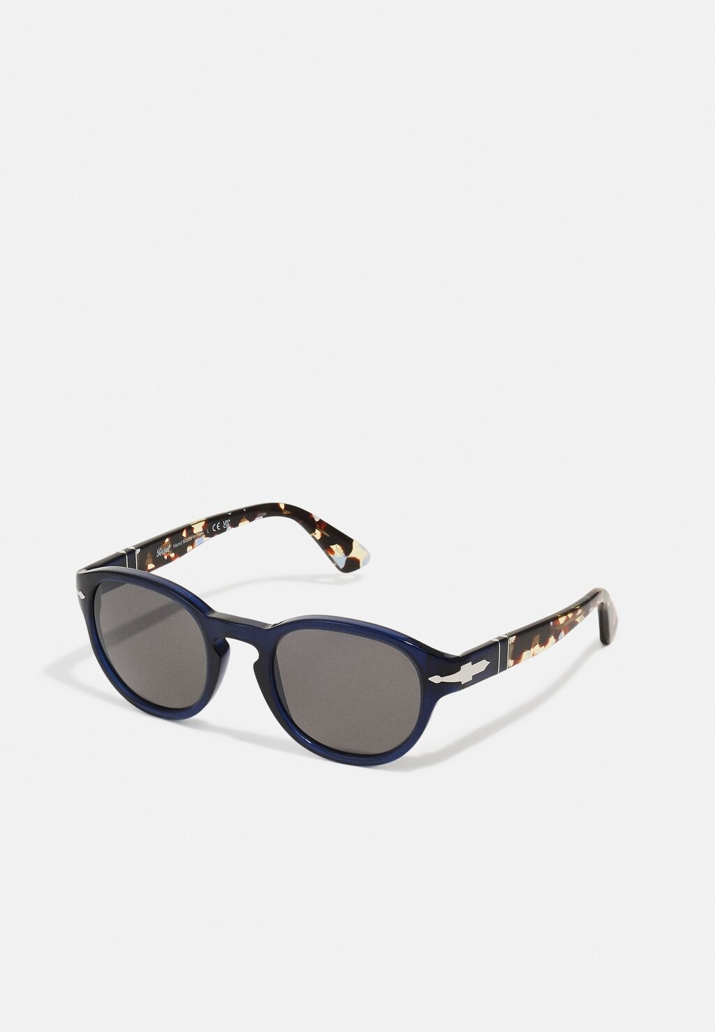 

Солнцезащитные очки Persol
