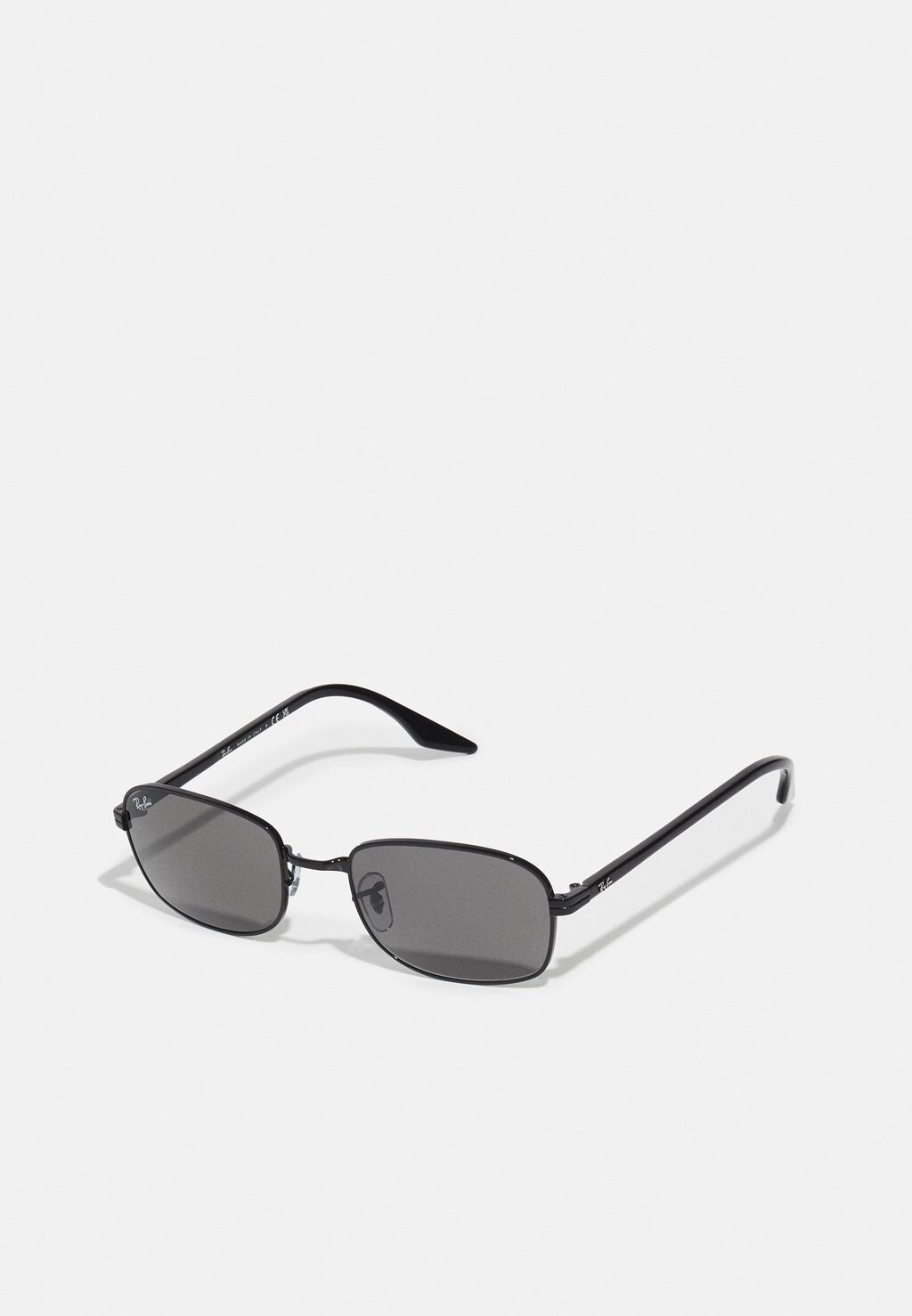 

Солнцезащитные очки Ray-Ban, черный