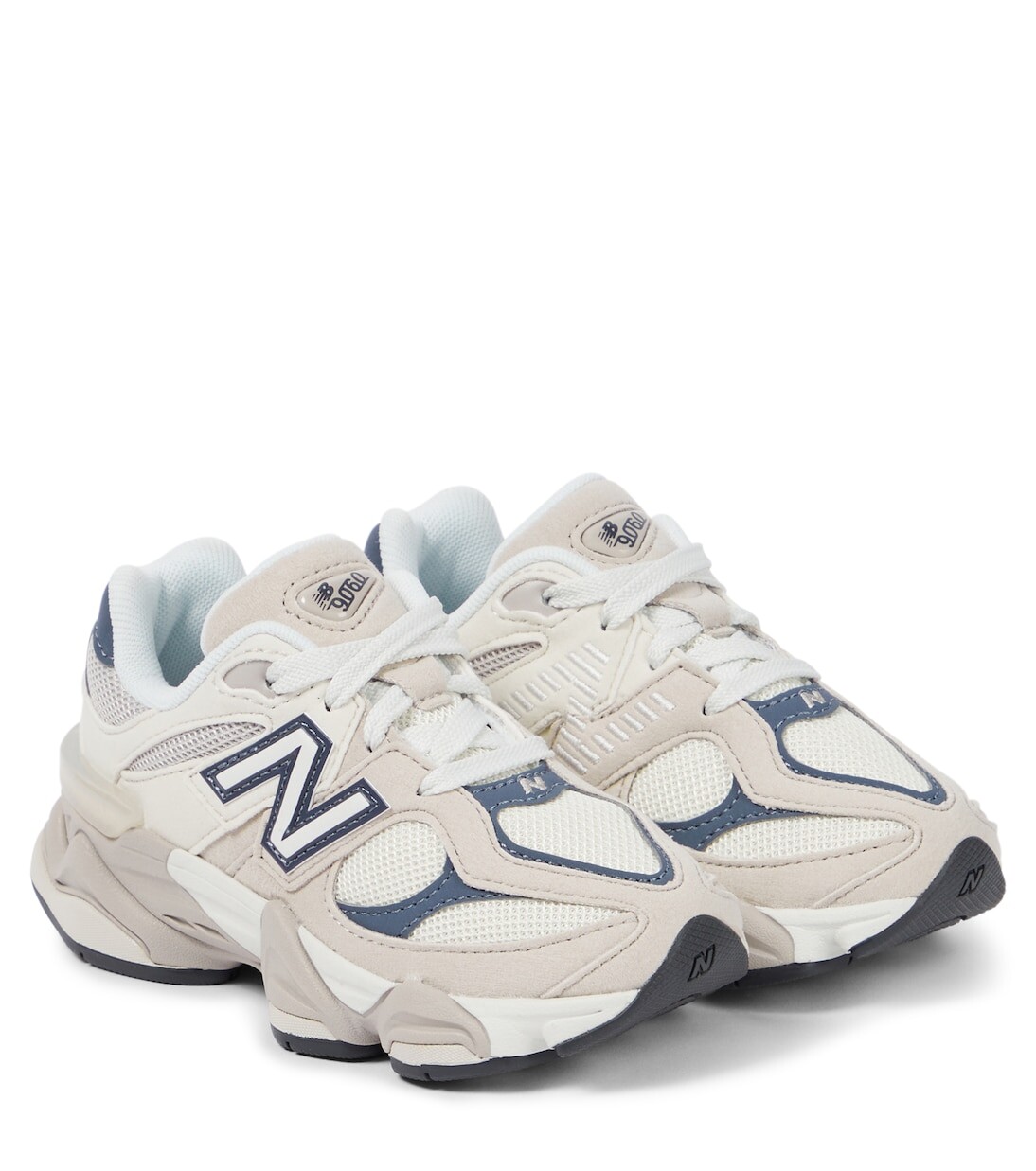 

Кожаные кроссовки New Balance, серый