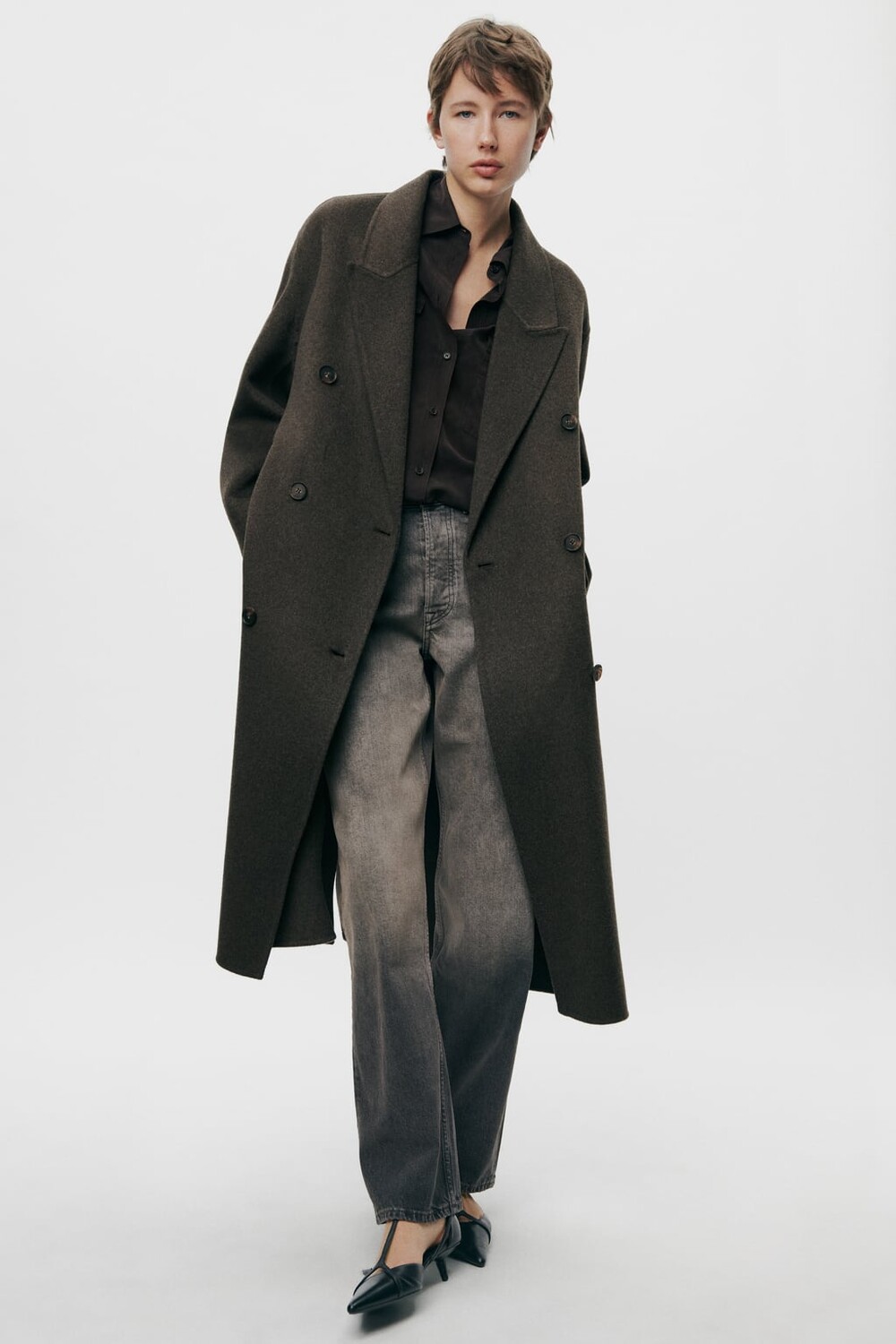 

Двубортное пальто из смесовой шерсти ZARA, коричневый