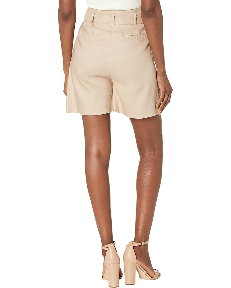 

Шорты Calvin Klein Shorts with Button Detail and Belt, цвет Mushroom