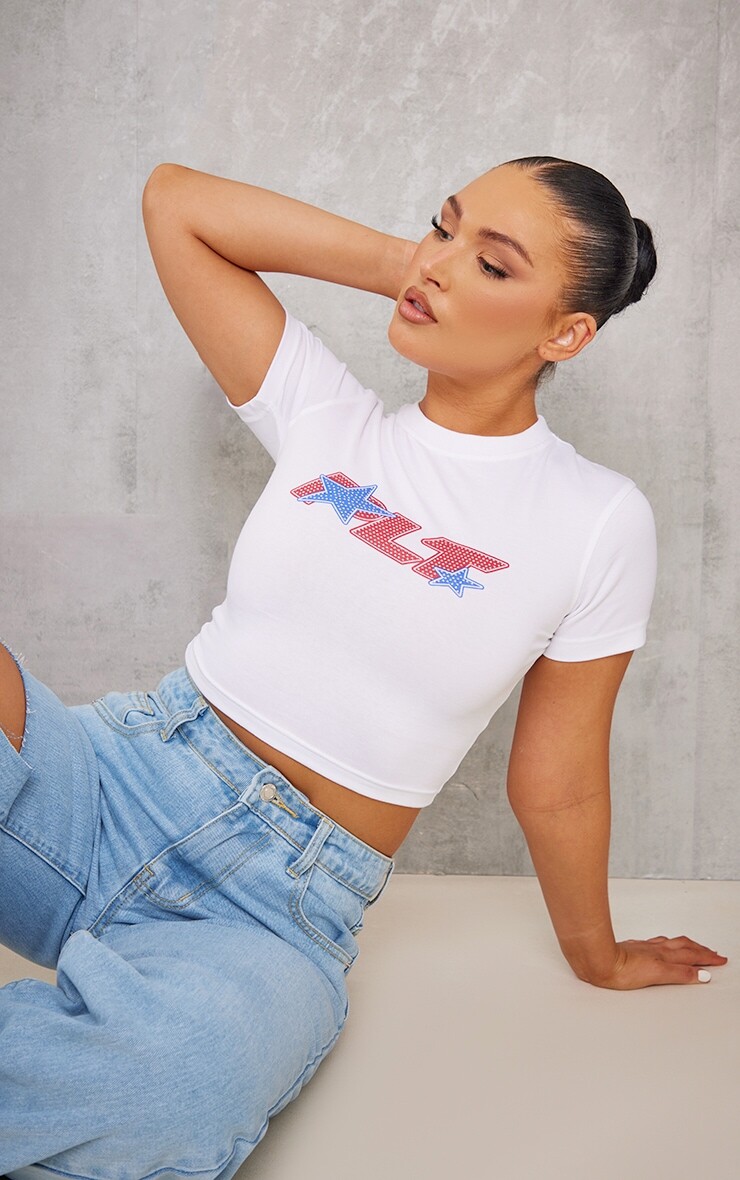 

PrettyLittleThing Белая хлопковая укороченная футболка с исправлением