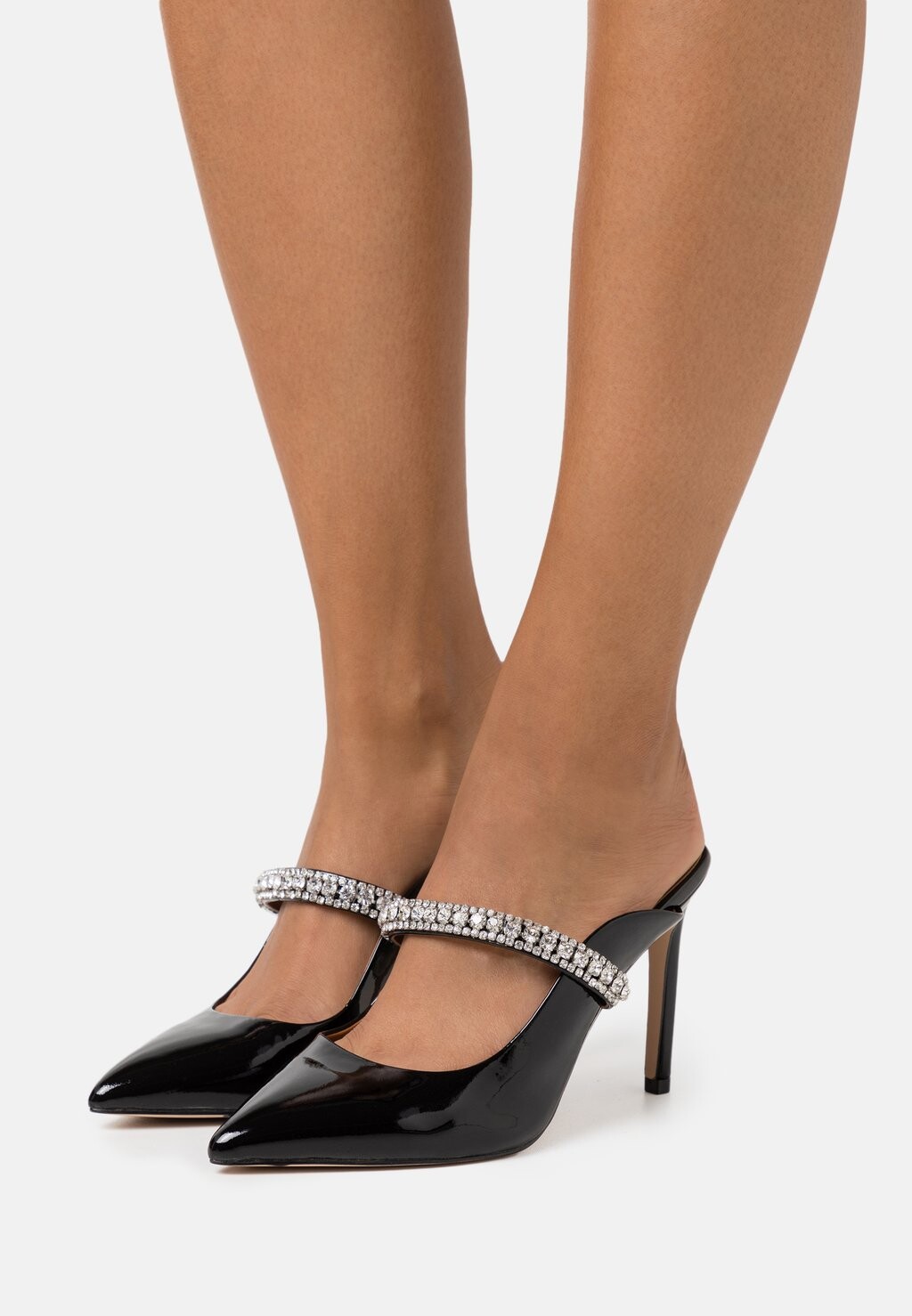 

Шлепанцы Kurt Geiger London, черный