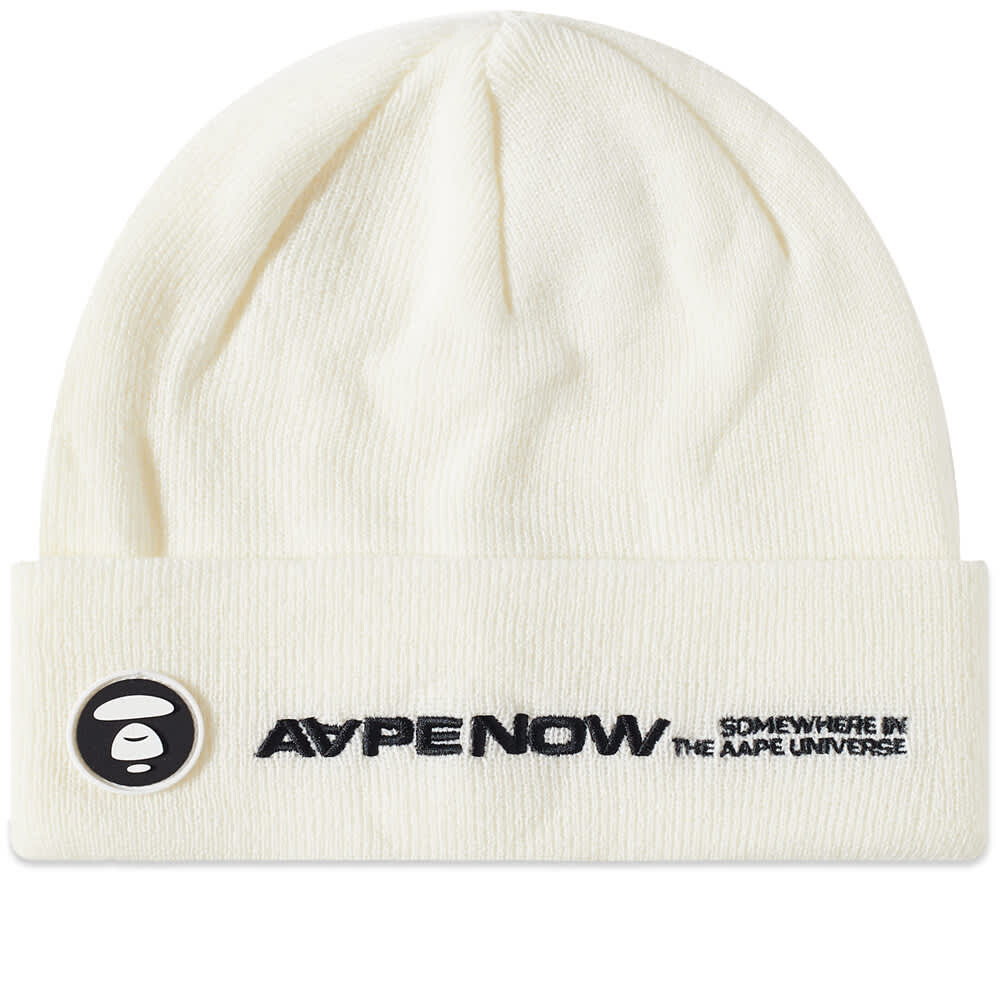 

шапка с логотипом APE AAPE by A Bathing Ape