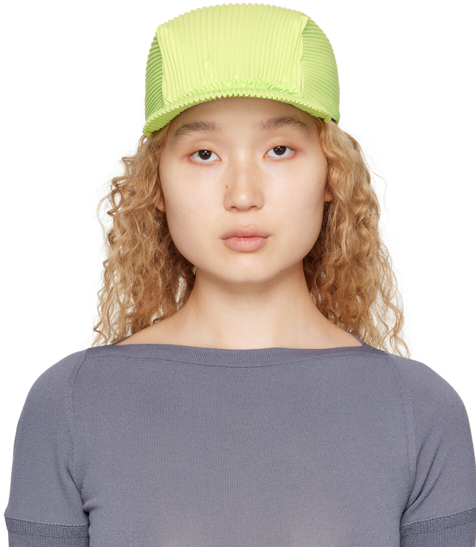 

Зеленая кепка со складками Pleats Please Issey Miyake