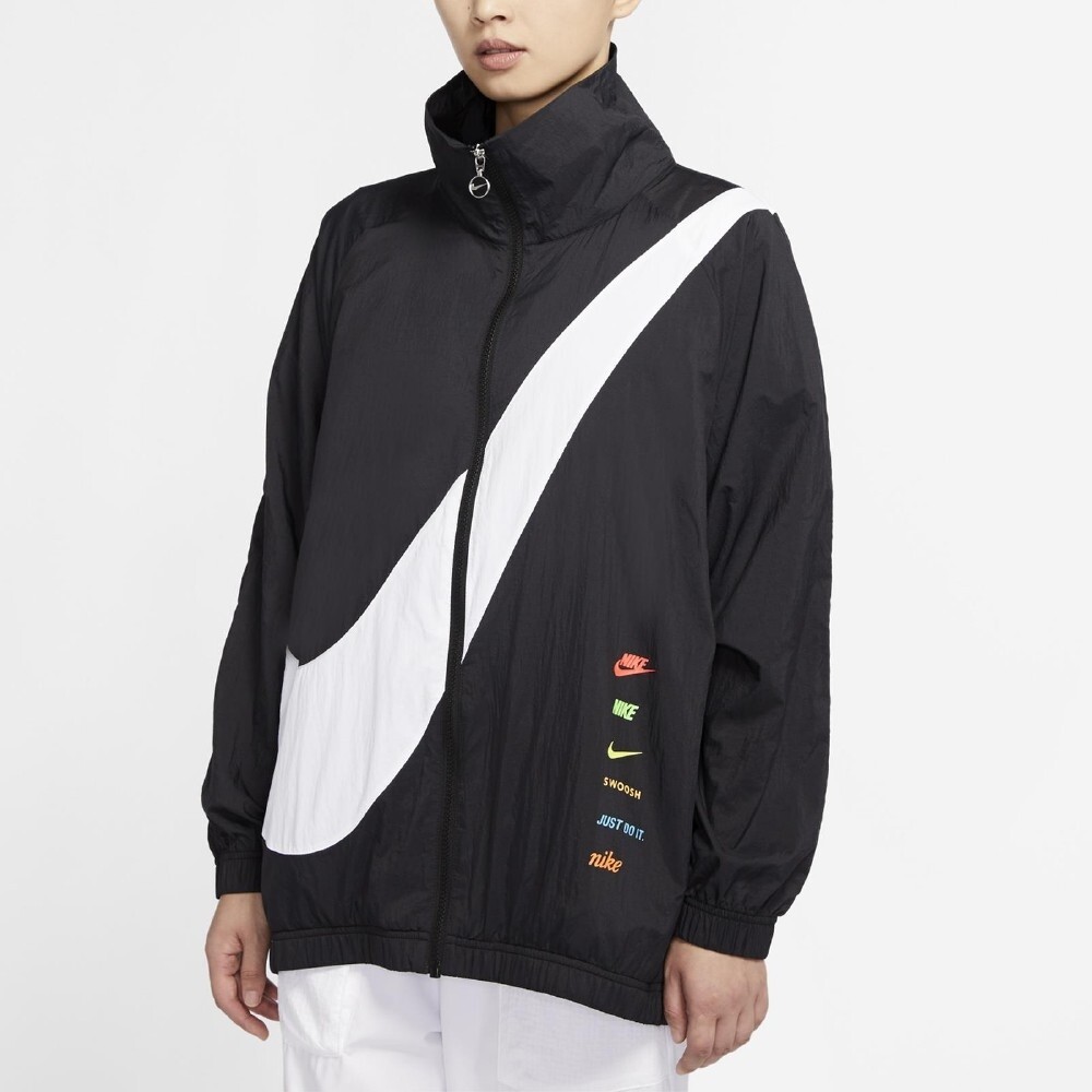 

Куртка Nike Sportswear Swoosh, черный/белый