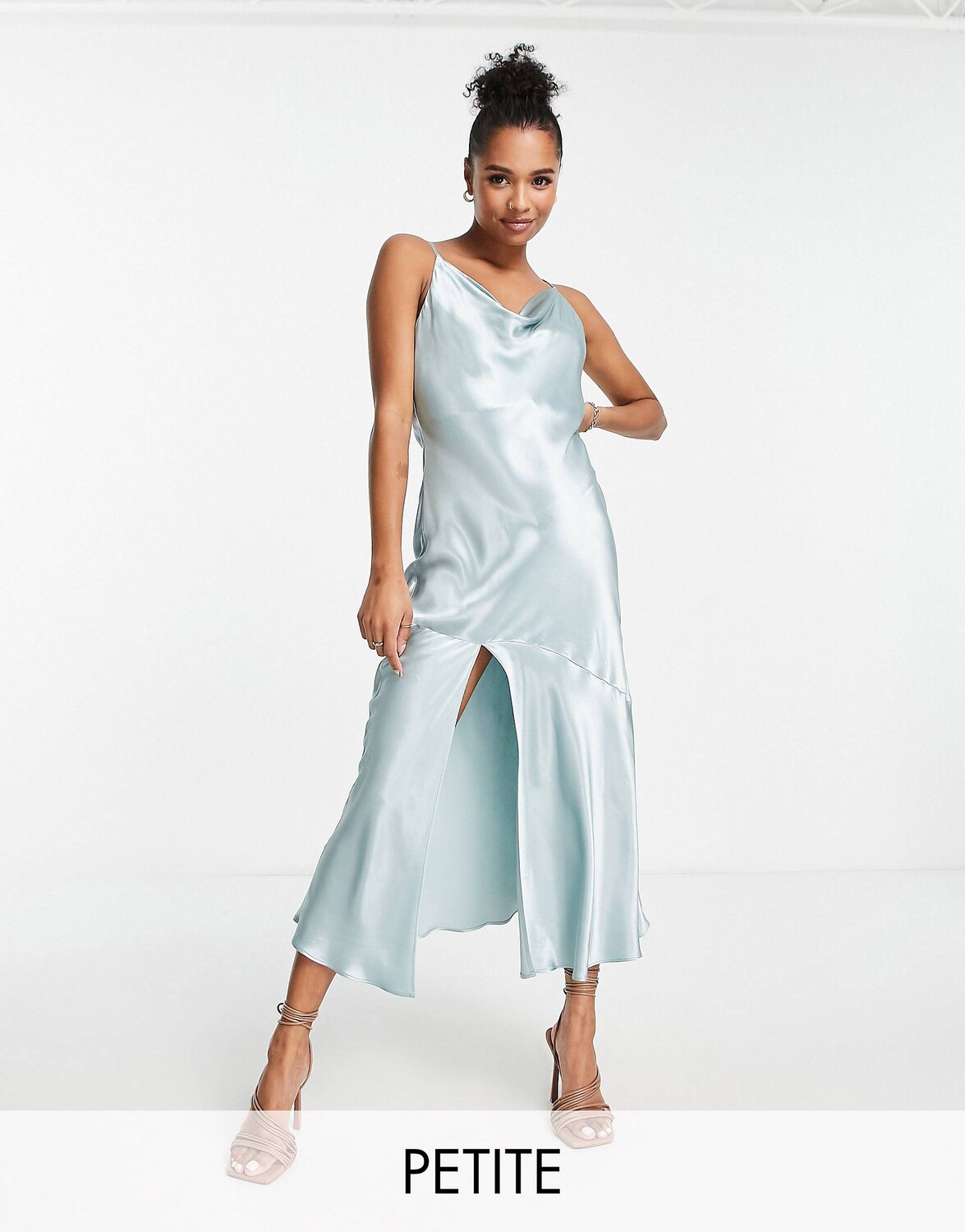 

Синее атласное платье-комбинация с завязками на спине Topshop Petite bridesmaid