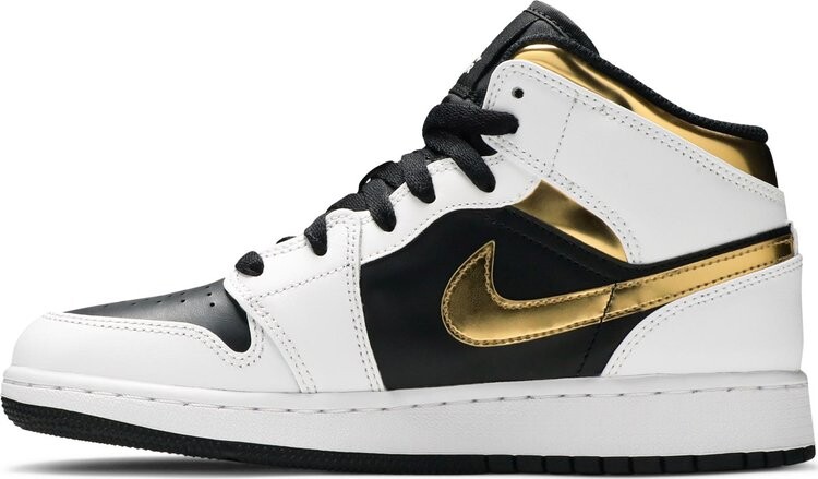 Nike air jordan white best sale and gold