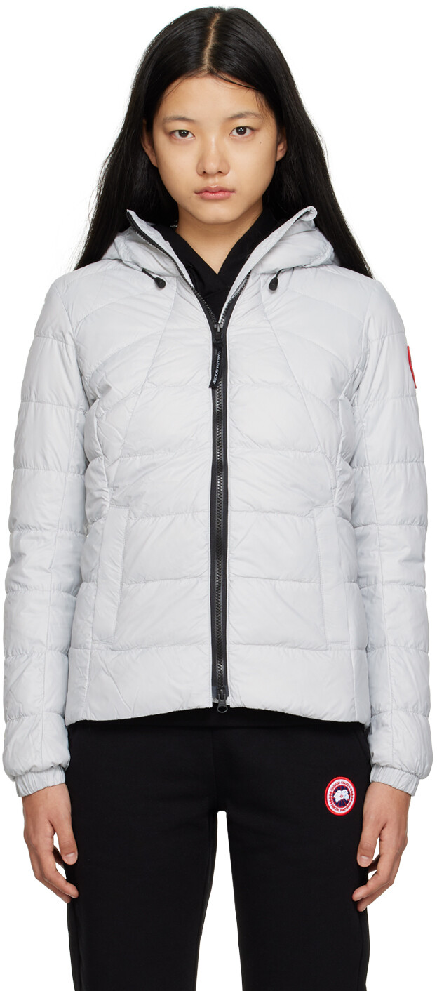 

Серый пуховик Abbott Canada Goose