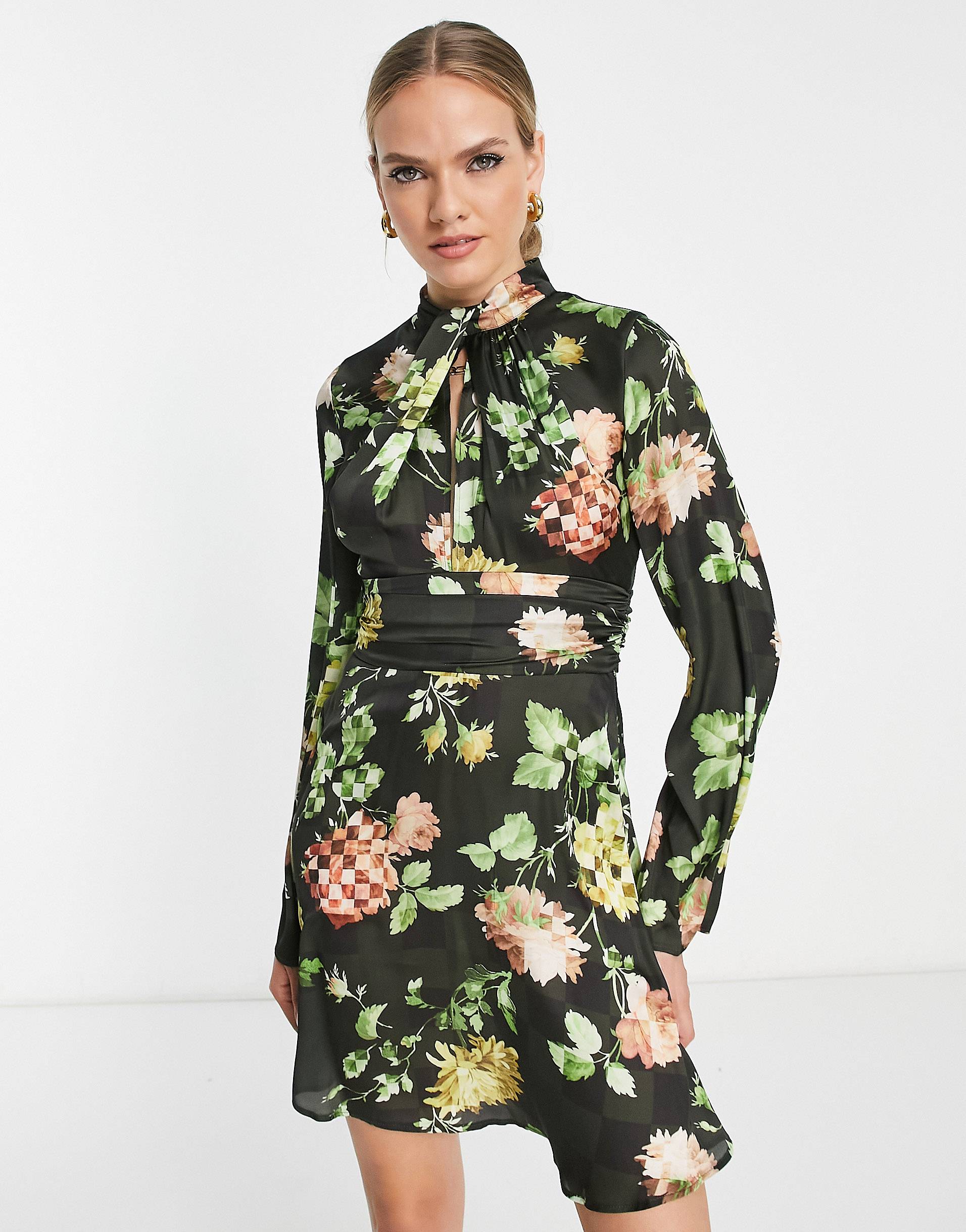 Платье мини с цветочным принтом ASOS DESIGN платье asos с цветочным принтом 42 размер