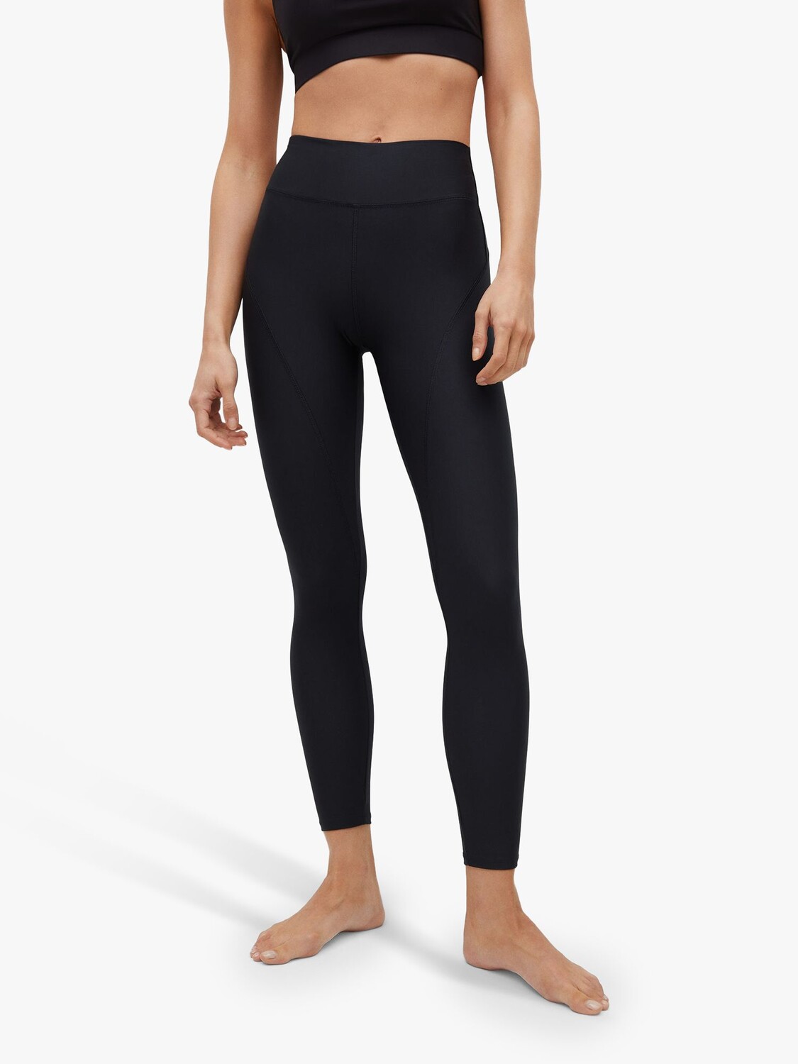 

Дышащие спортивные леггинсы Mango, черные