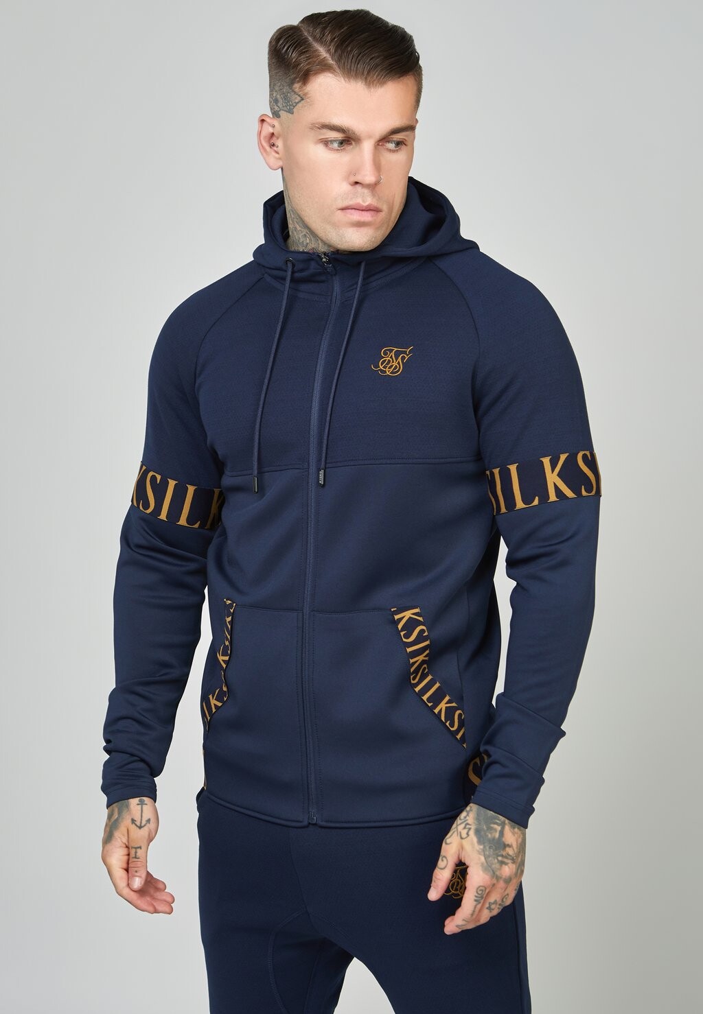 

Толстовка на молнии SIKSILK