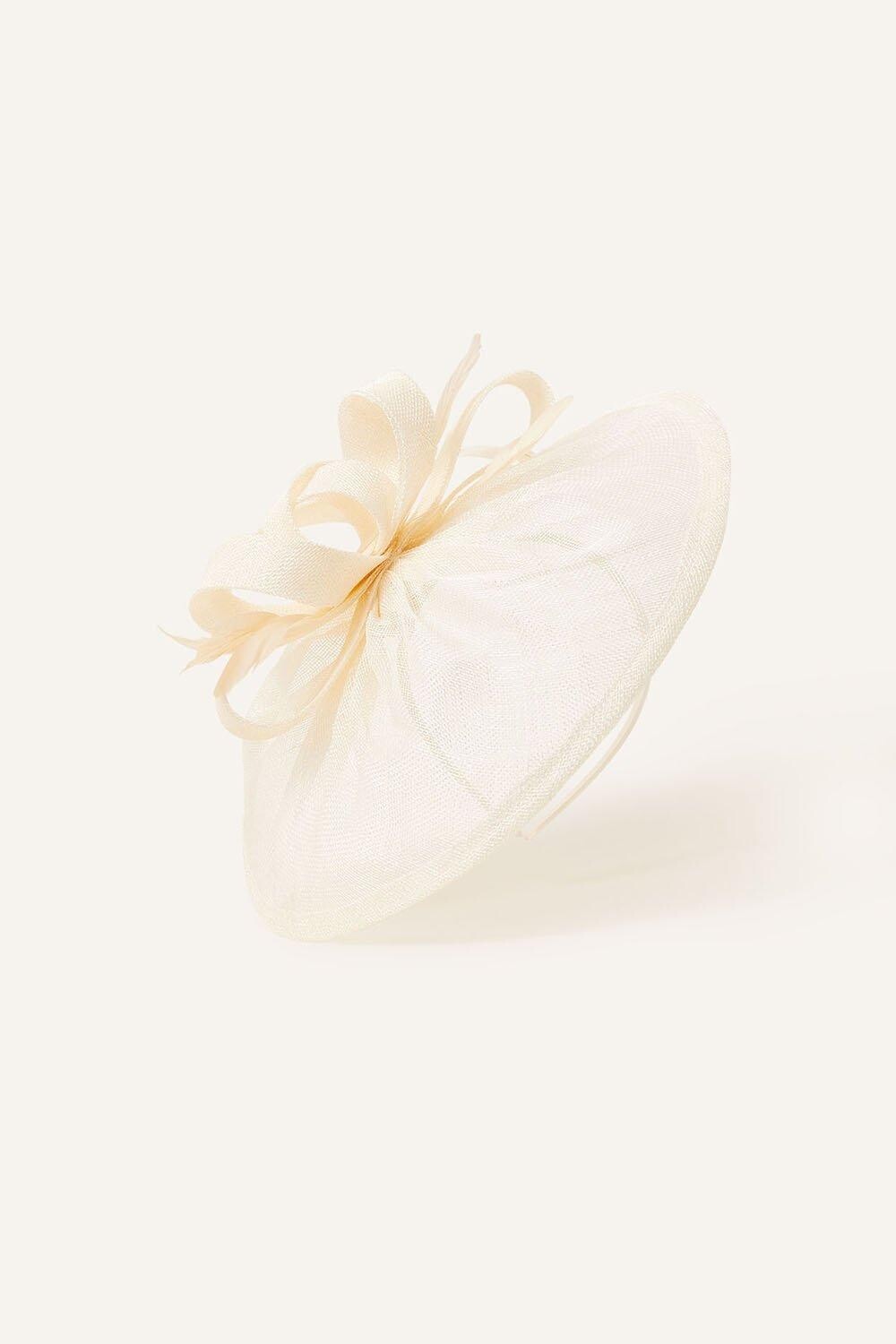 

Чародейка с бантиком Sinamay 'Penelope' Accessorize, обнаженная