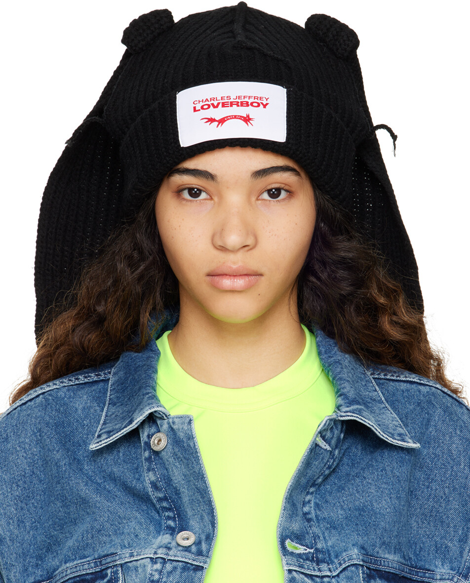 

Черная шапка с массивным кроликом Charles Jeffrey Loverboy