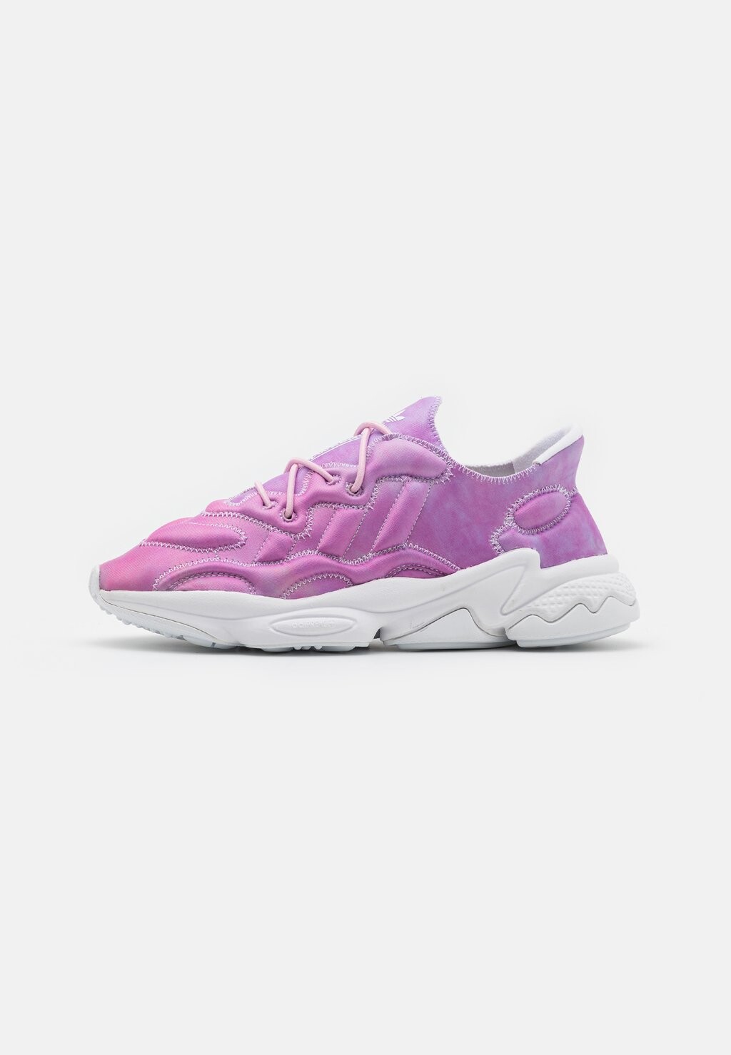 

Низкие кроссовки Ozweego Tech Unisex adidas Originals, цвет footwear white