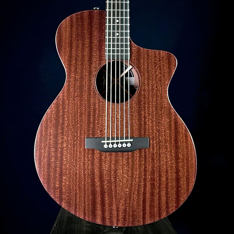 

Акустическая гитара Martin SC-10E - Sapele