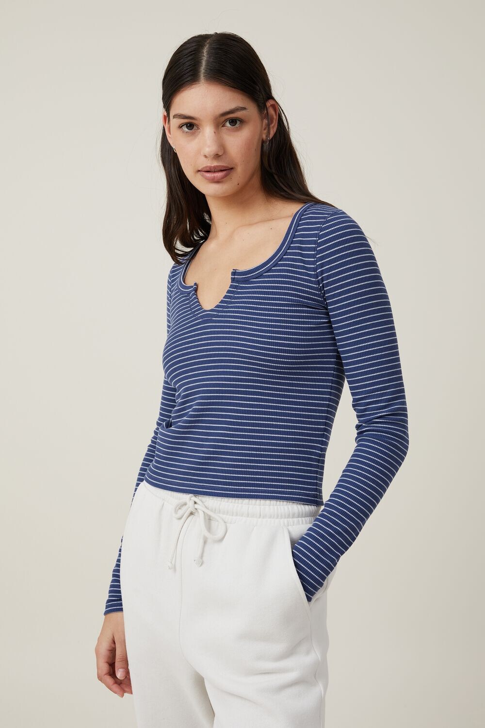 

Топ Willa с длинными рукавами и вафельным узором Cotton On