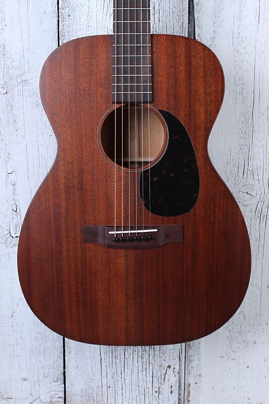 

Акустическая гитара Martin 00-15M Acoustic Guitar Solid Mahogany Grand Concert Body with Gig Bag