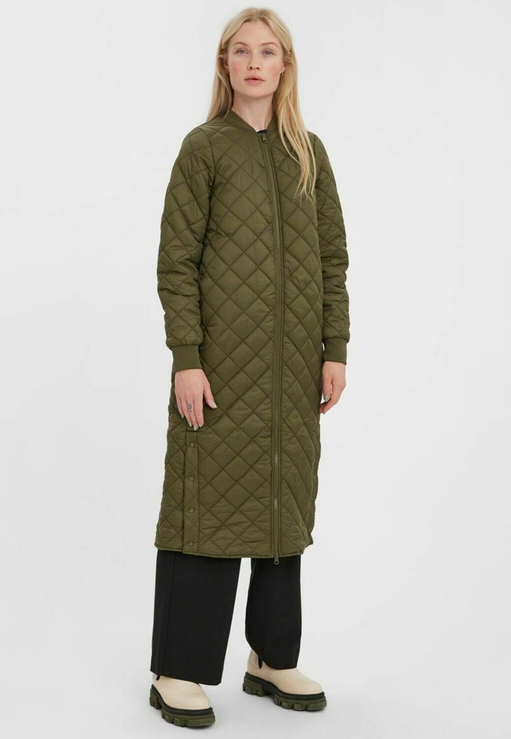 Пальто зимнее Vero Moda, зеленый
