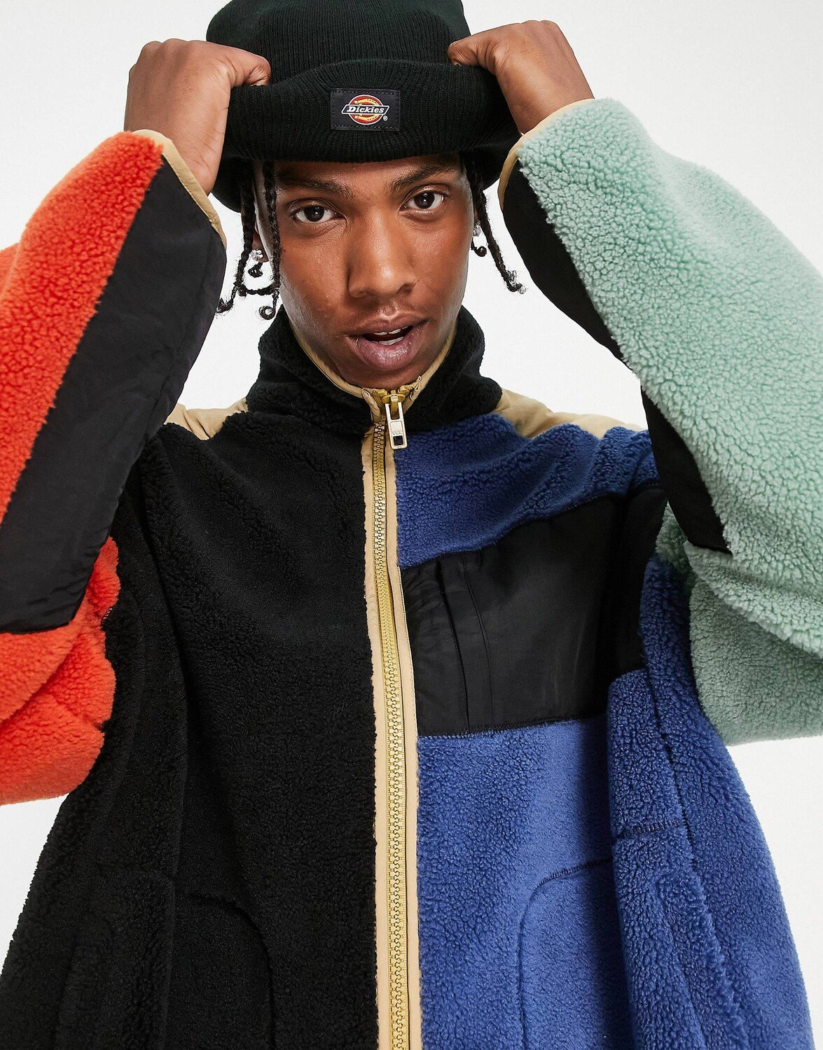 

Куртка борг с вырезами и шитьем ASOS DESIGN