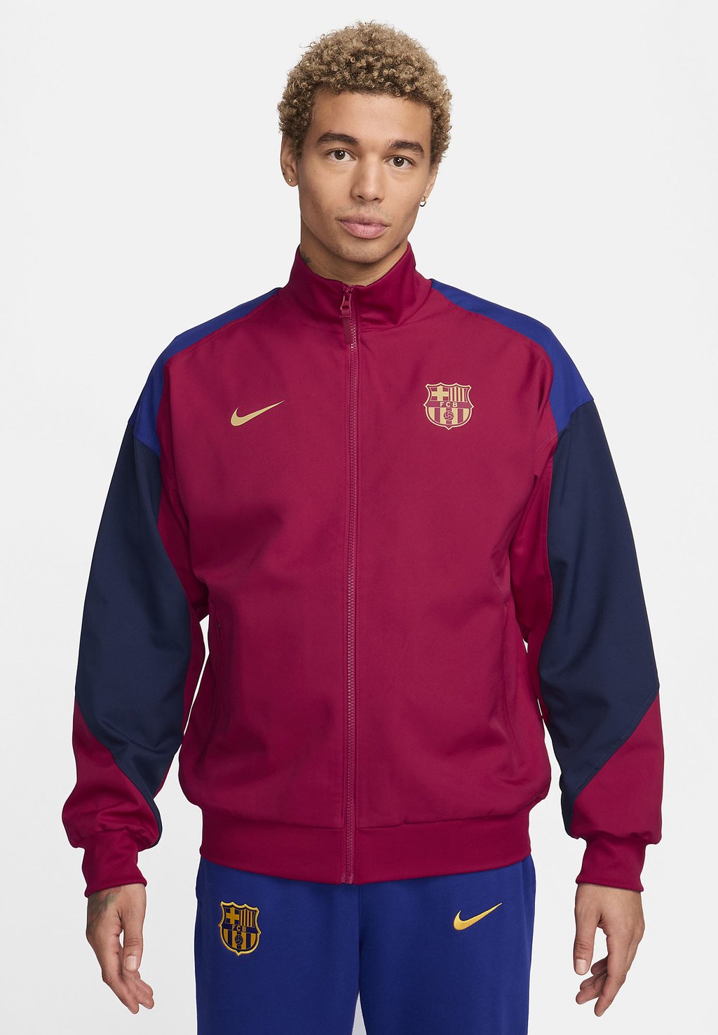 Куртка FC BARCELONA STRIKE ANTHEM Nike, цвет noble red/obsidian/club gold мяч футбольный nike fc barcelona strike красный размер 5