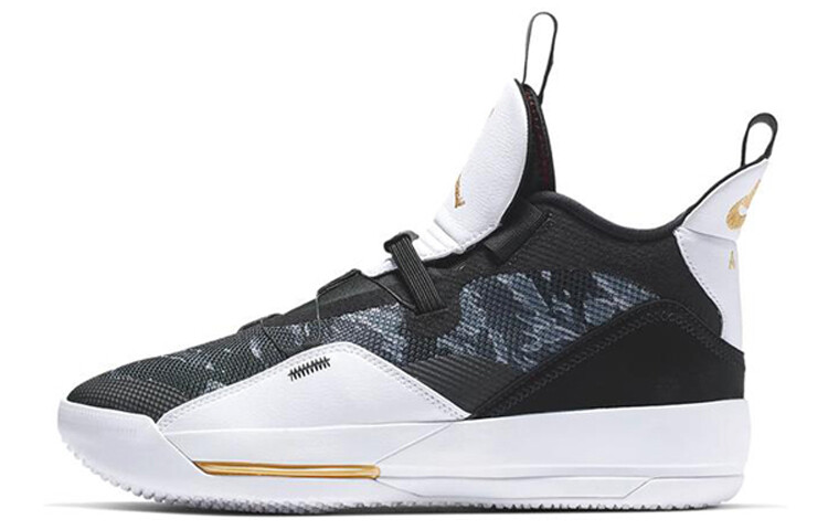 

Баскетбольные кроссовки Nike Air Jordan 33 с камуфляжным тигром