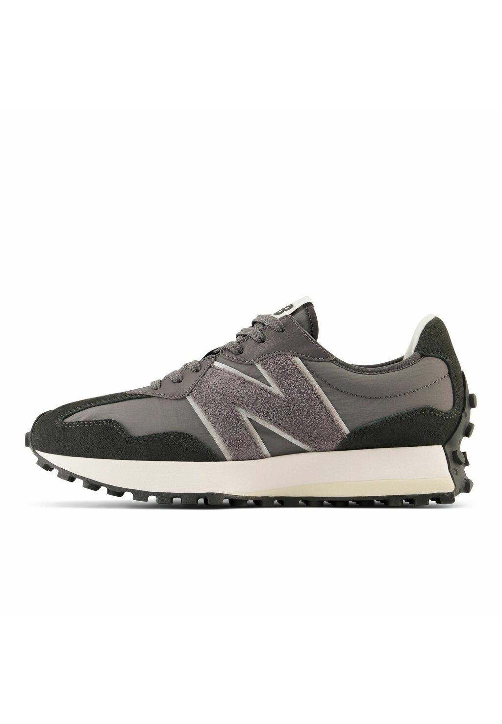 

Кроссовки New Balance