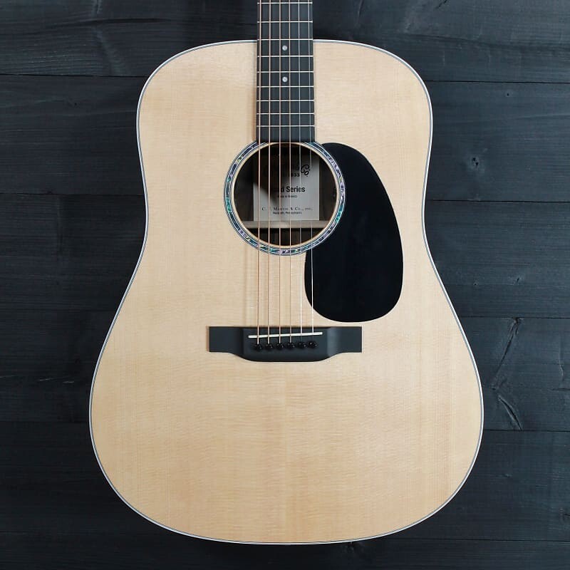 

Гитара Martin D-13E Ziricote Road Series, натуральный