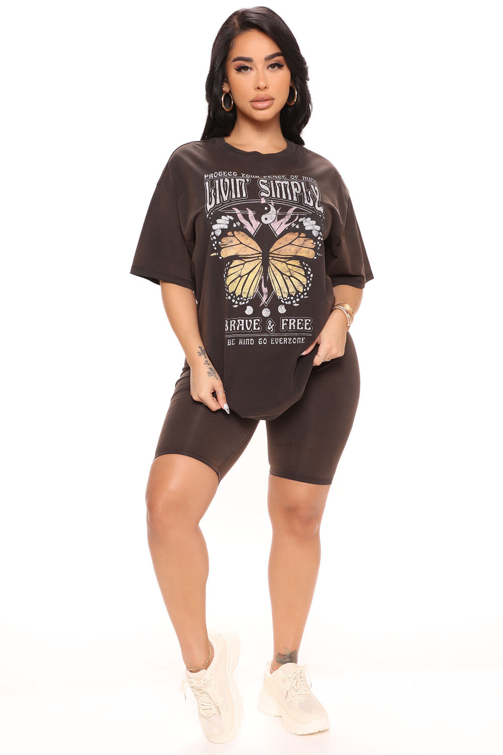 

Шорты Fashion Nova UNWLIVINSIMPLE, черный