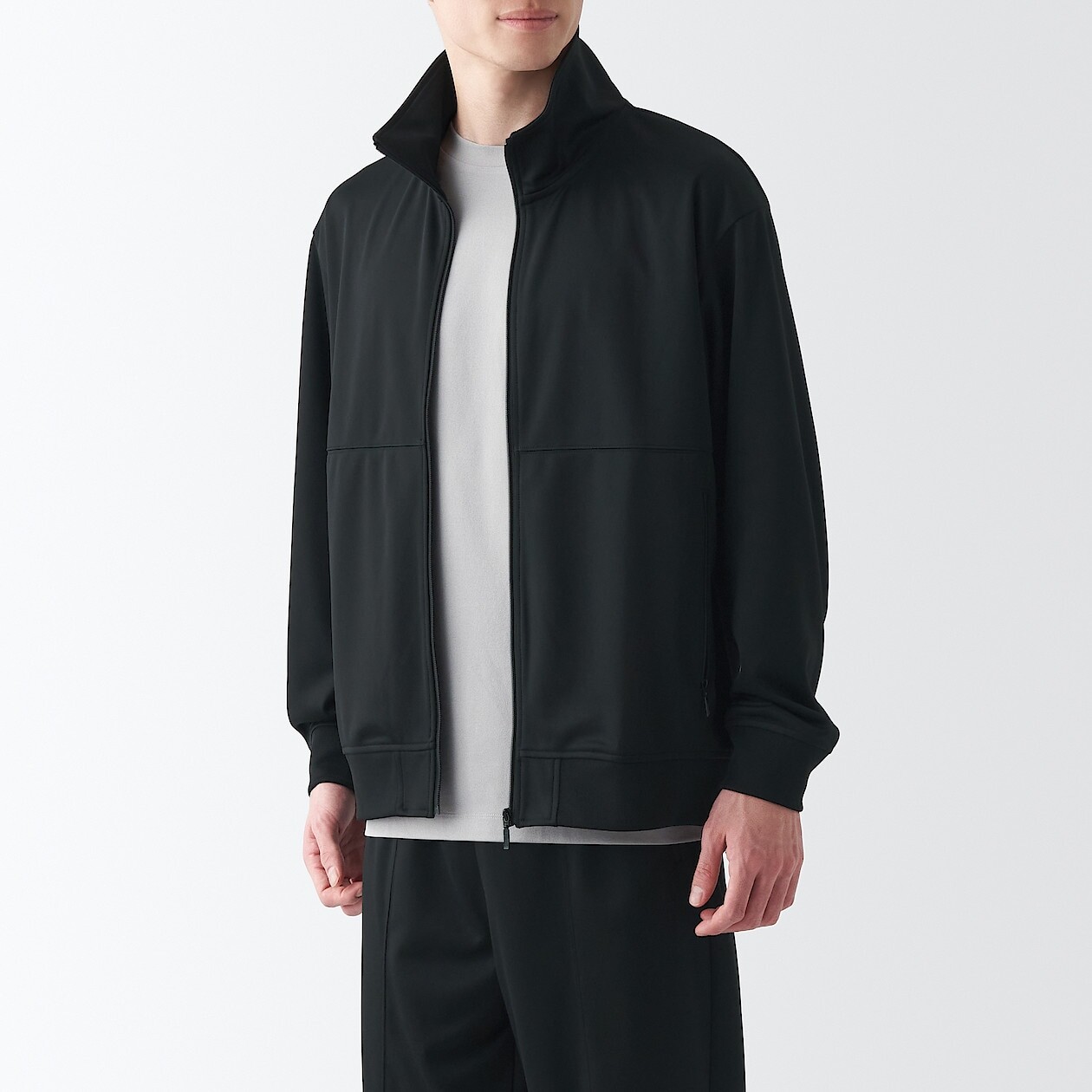 

Спортивная куртка с УФ-разрезом MUJI, черный